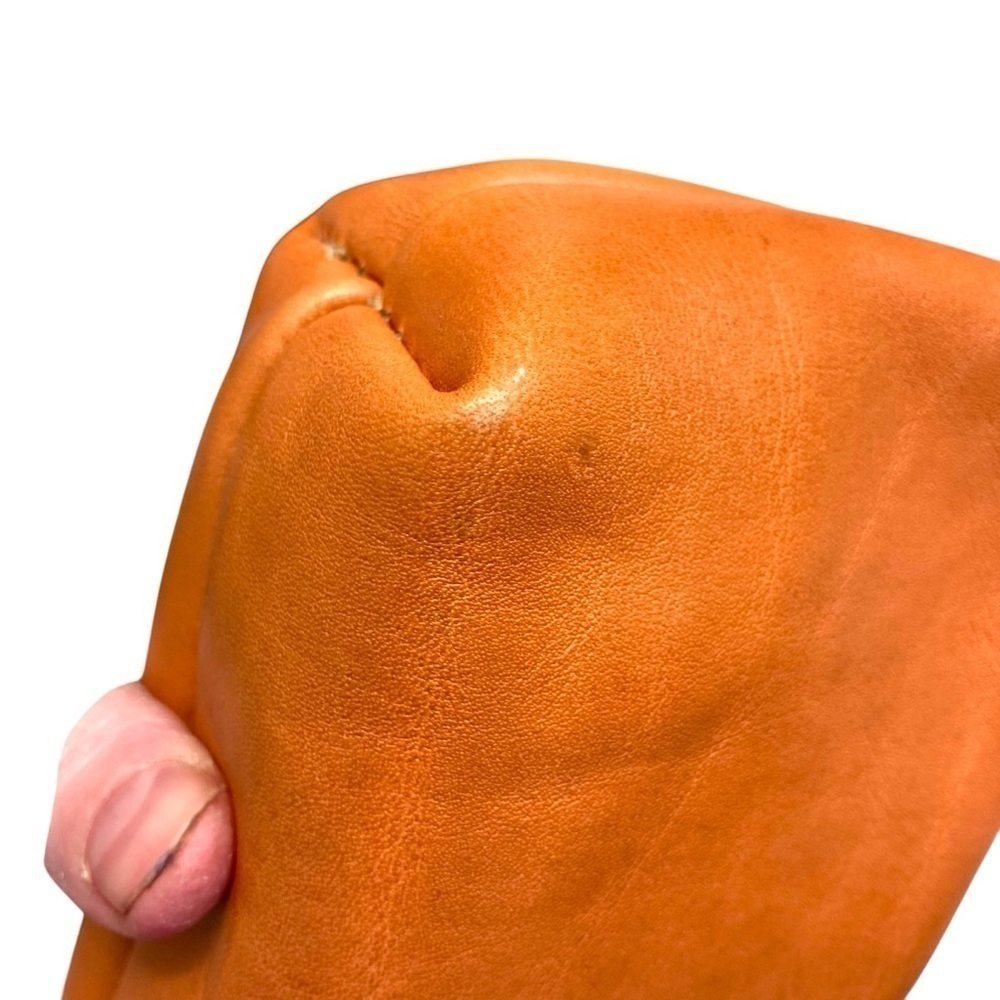 Portland leather brown cosmetic clutch bag - Picture 8 of 8